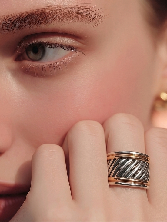 Jewelry - 📣 Classic Y2K Two Tone Ribbed Cigar Chunky Ring Size 7 Designer Look 😍 Fashion